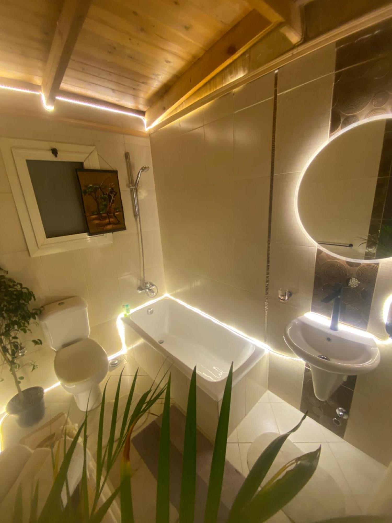 Airport Rooftop Club Luxurious Rooms And Studios Le Caire Extérieur photo